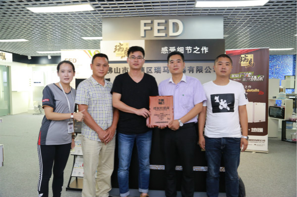 天時(shí)地利人和都齊了,想要?jiǎng)?chuàng)業(yè)的你還在等什么! 天時(shí)地利人和都齊了,想要?jiǎng)?chuàng)業(yè)的你還在等什么!