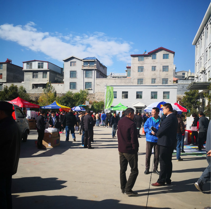 瑞馬全預混冷凝燃氣模塊爐空降濟南,市民嘖嘖稱贊 瑞馬全預混冷凝燃氣模塊爐空降濟南,市民嘖嘖稱贊